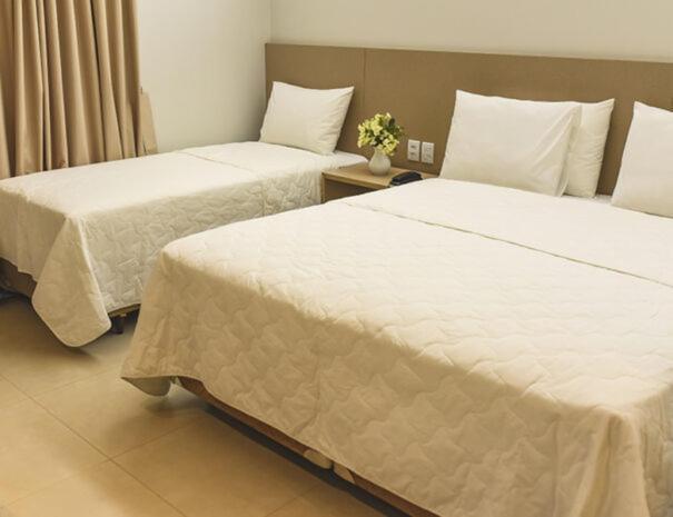 Hotel D'Leon 古鲁皮 外观 照片