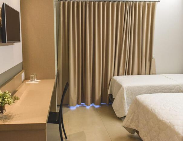 Hotel D'Leon 古鲁皮 外观 照片